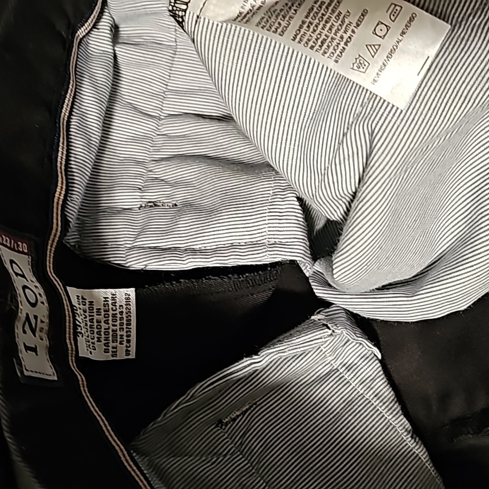 IZOD Wrinkle Resistant Heritage Chino Mens Double Pleated Navy Blue NWT 33Wx30L - Picture 12 of 13